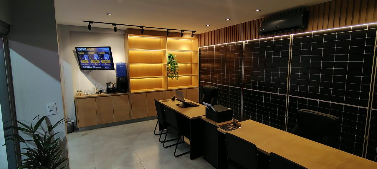 Ambiente interno da loja da SunTech Nexus